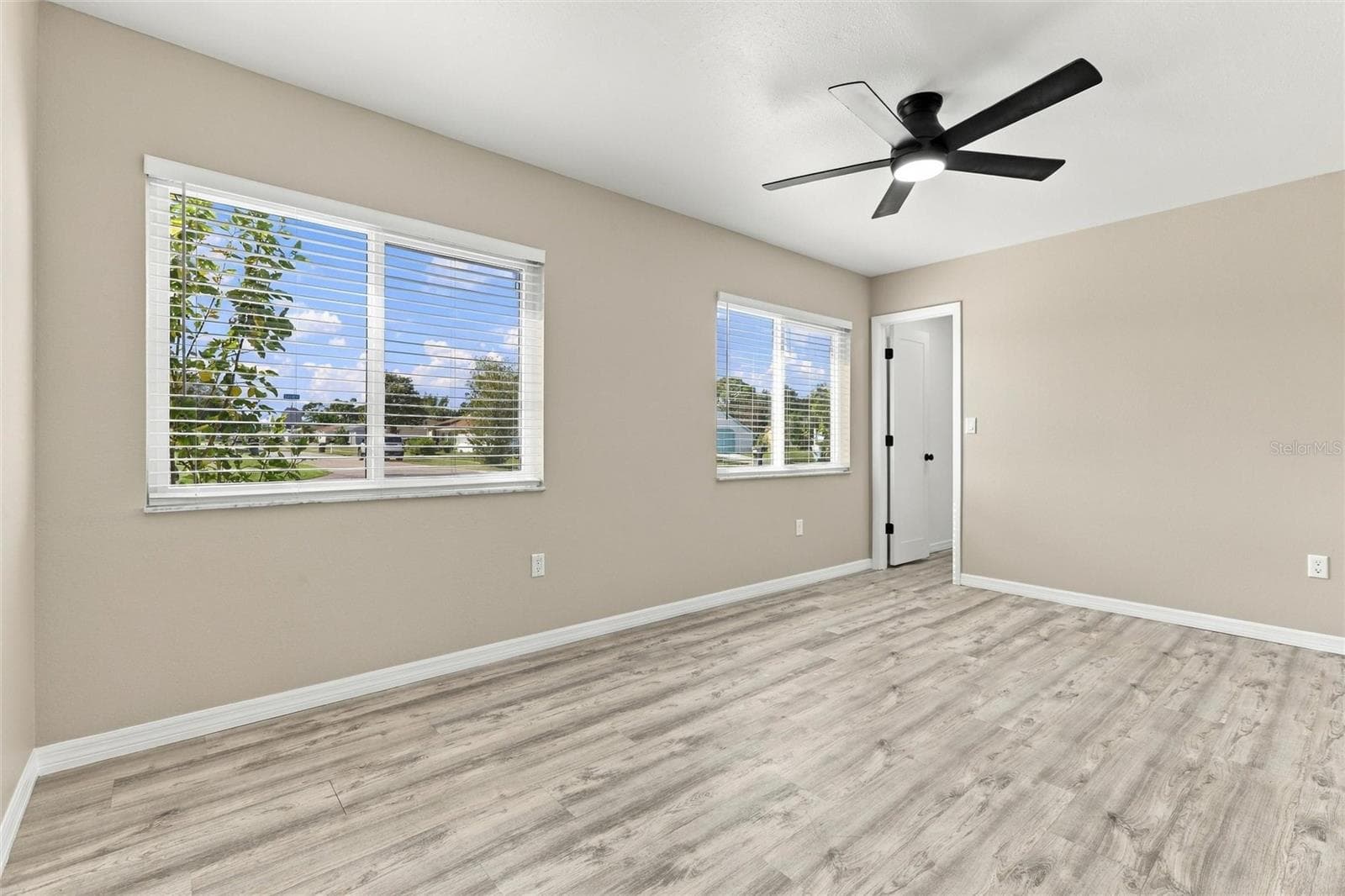 Single Family Residence at 7070 ODOM PL, NORTH PORT, photo 19 of 43