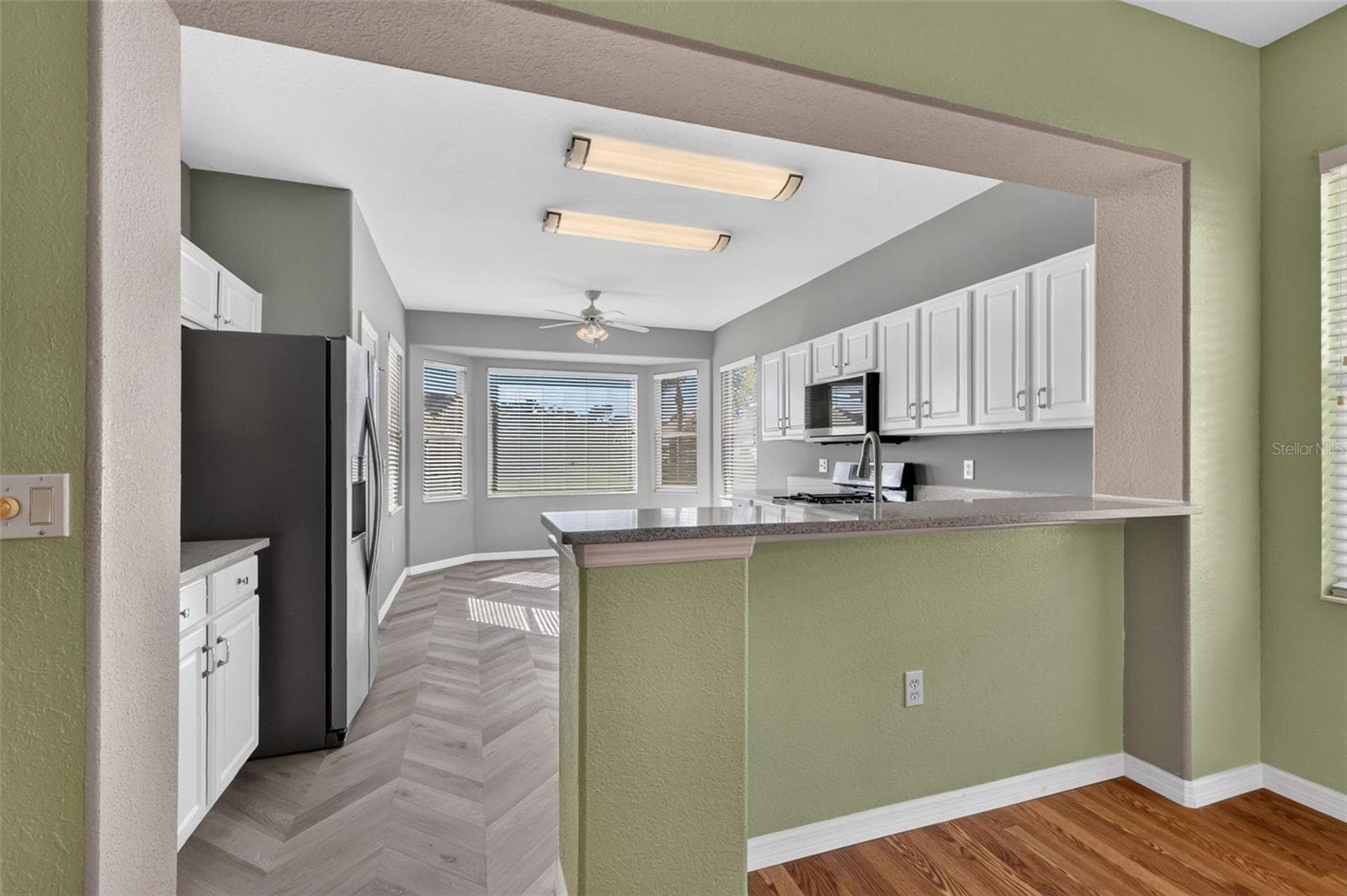 Single Family Residence at 13143 SE 97TH TERRACE RD, SUMMERFIELD, photo 10 of 30