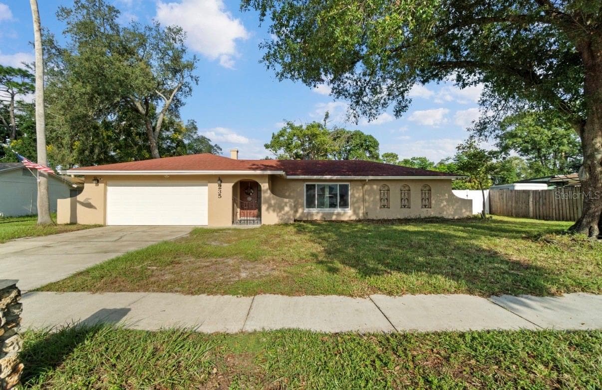 235 TOLLGATE TRL