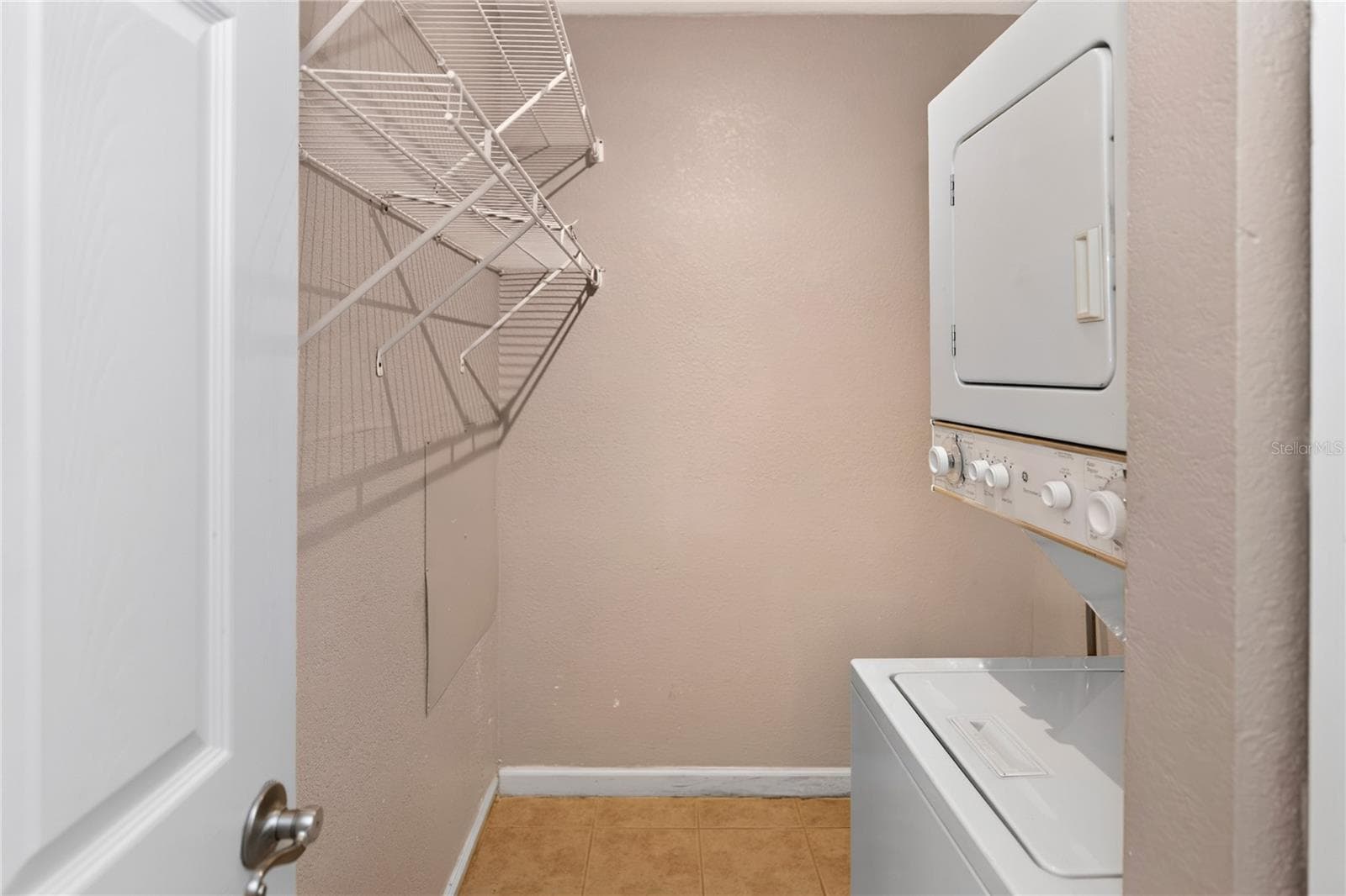 Condominium at 629 DELANEY AVE #18, ORLANDO, photo 13 of 17