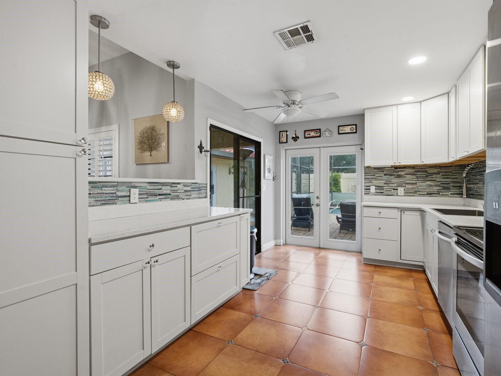 Single Family Residence at 7839 MALLORCA CT, ORLANDO, photo 2 of 19