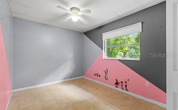 Single Family Residence at 6235 OGBURN ST, BROOKSVILLE, photo 18 of 31