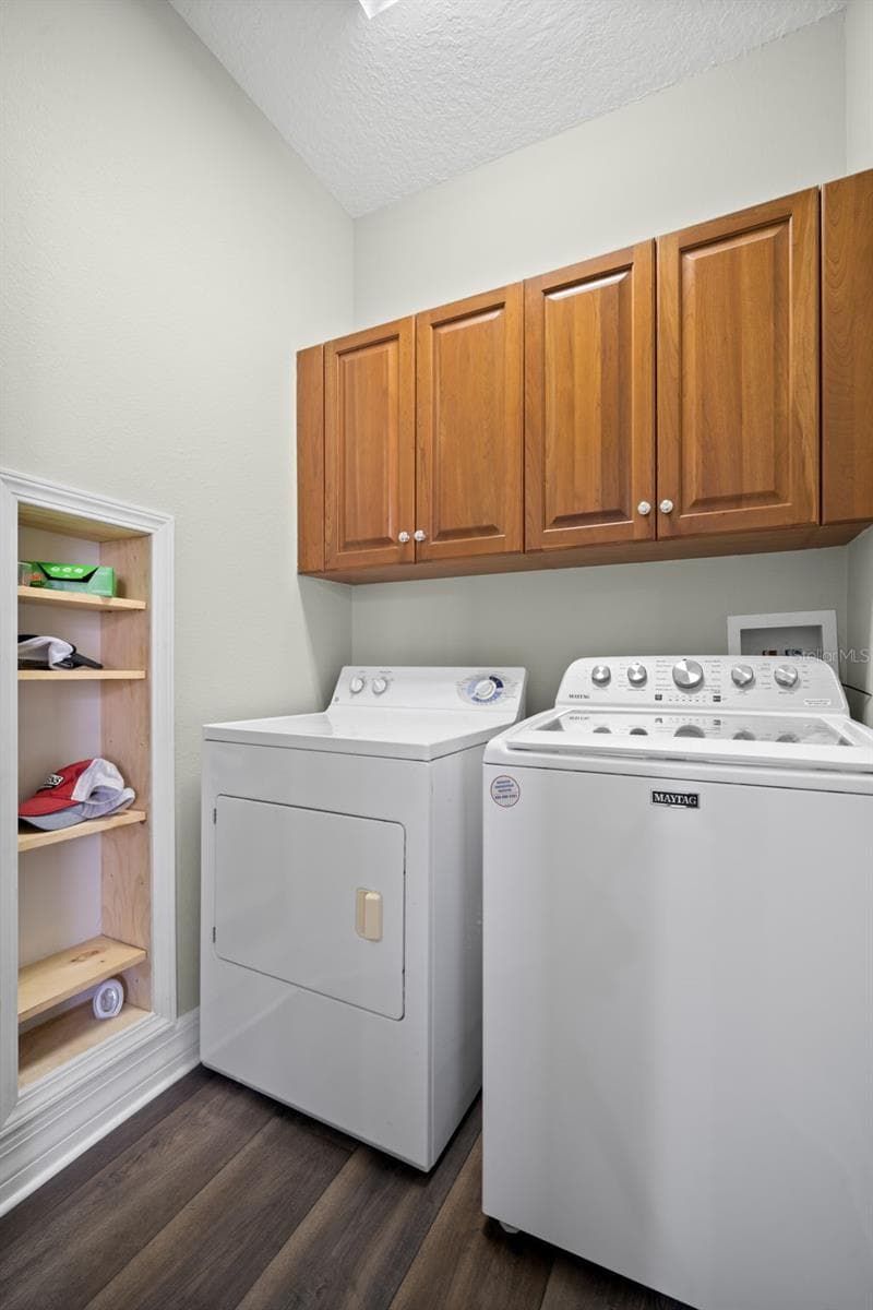 Laundry Room - 9460 DISCOVERY TER #201C, BRADENTON