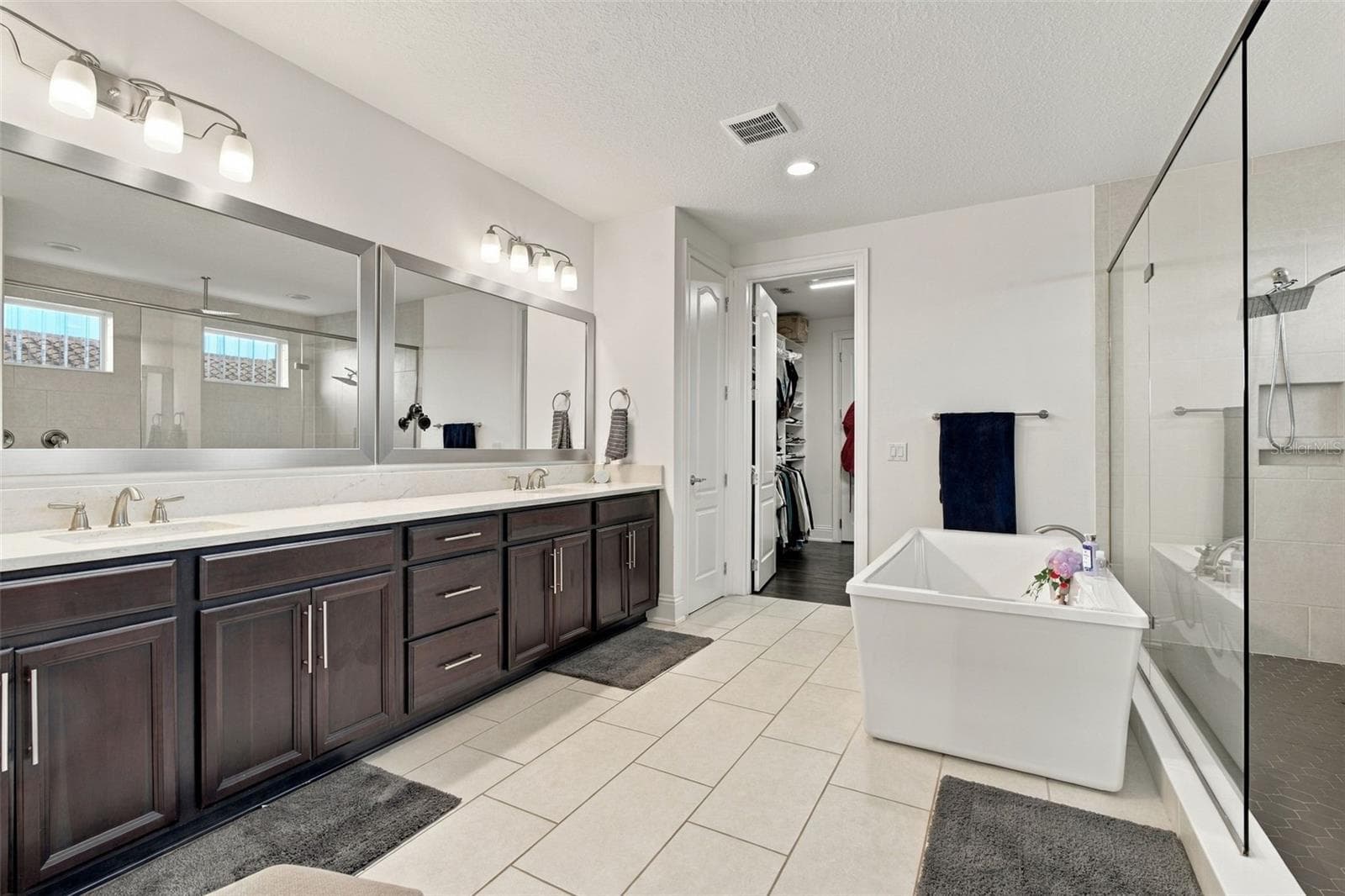 Single Family Residence at 13292 ALDERLEY DR, ORLANDO, photo 18 of 40