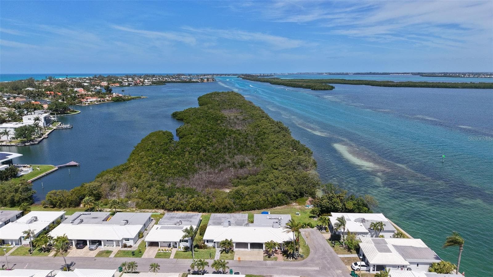 Half Duplex at 917 SPANISH DR N, LONGBOAT KEY, photo 5 of 75