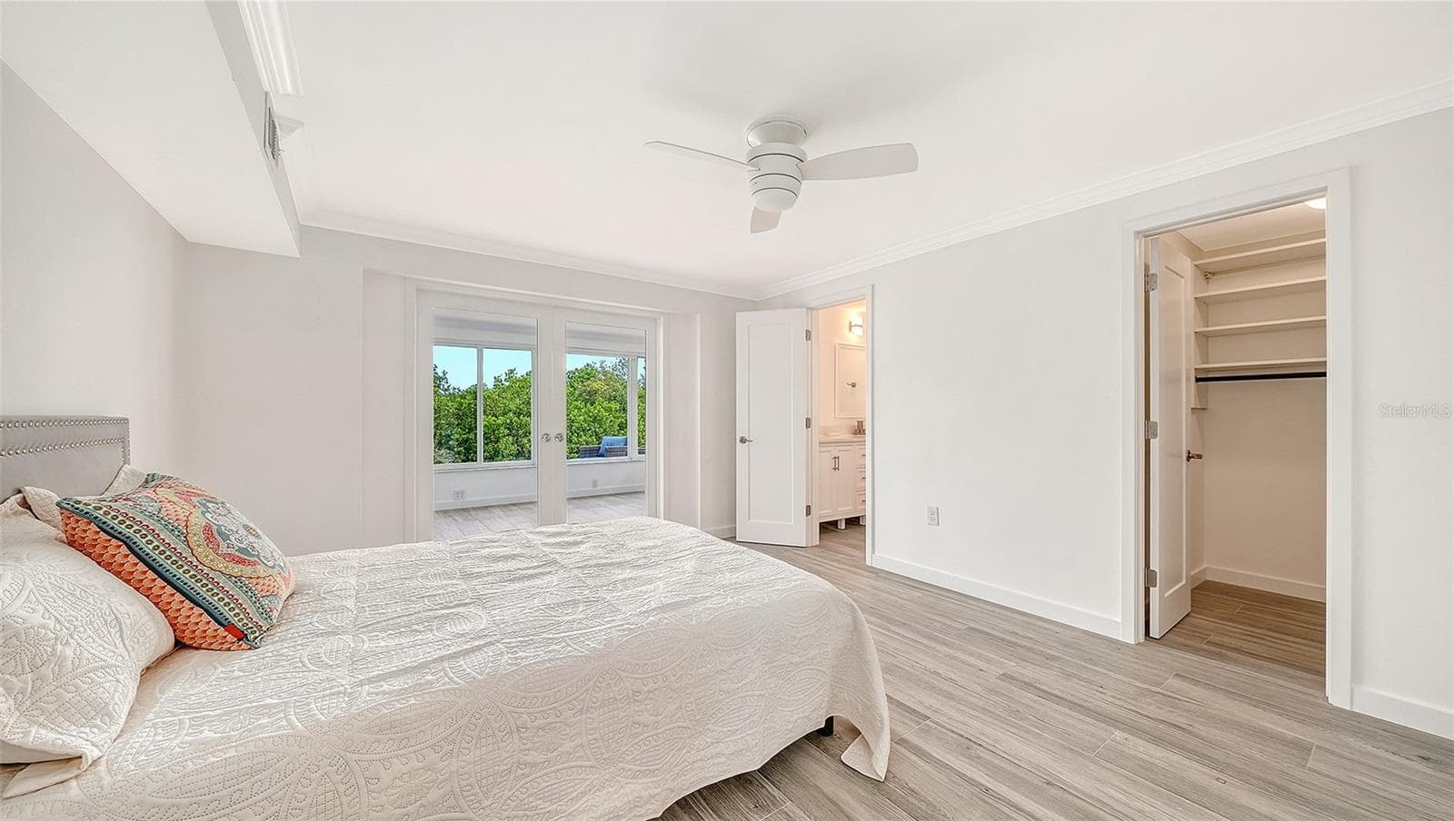 Half Duplex at 917 SPANISH DR N, LONGBOAT KEY, photo 21 of 75