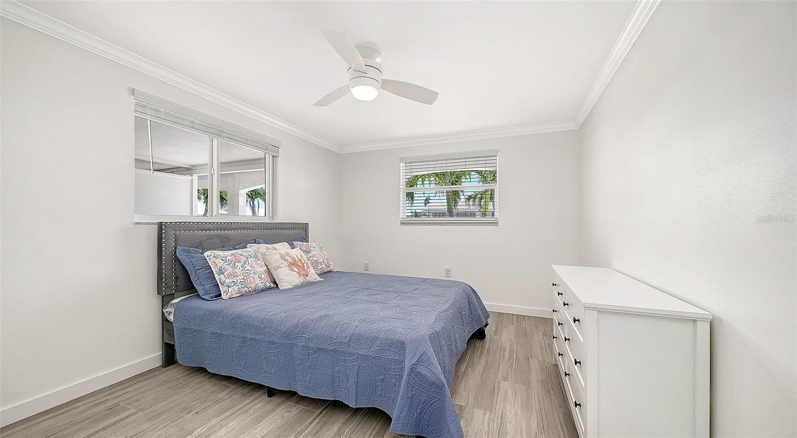 Half Duplex at 917 SPANISH DR N, LONGBOAT KEY, photo 25 of 75