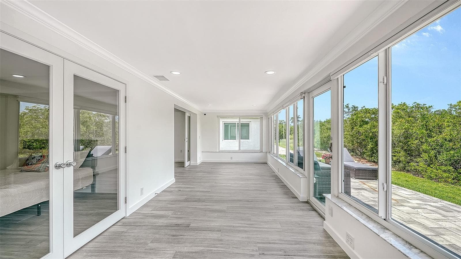 Half Duplex at 917 SPANISH DR N, LONGBOAT KEY, photo 33 of 75