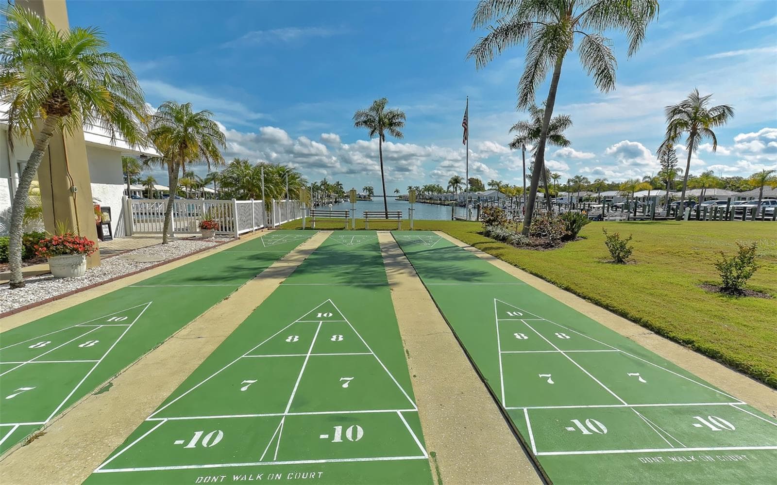 Half Duplex at 917 SPANISH DR N, LONGBOAT KEY, photo 53 of 75