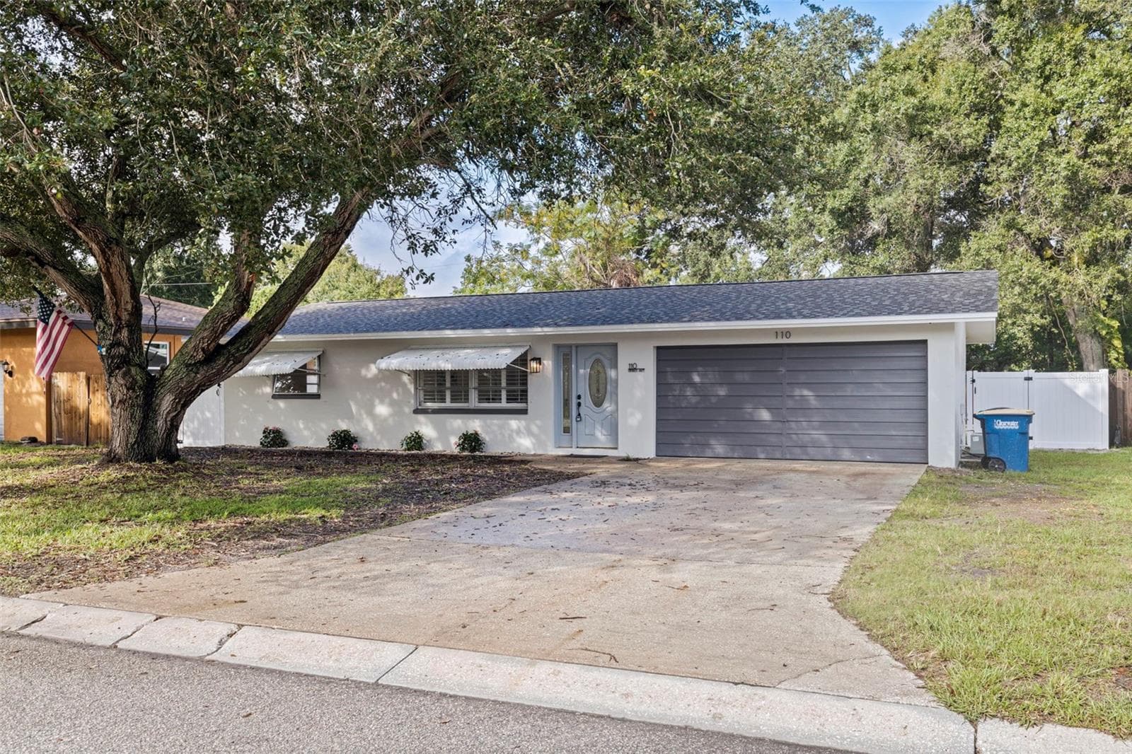 Single Family Residence at 110 N NIMBUS AVE, CLEARWATER, photo 2 of 35