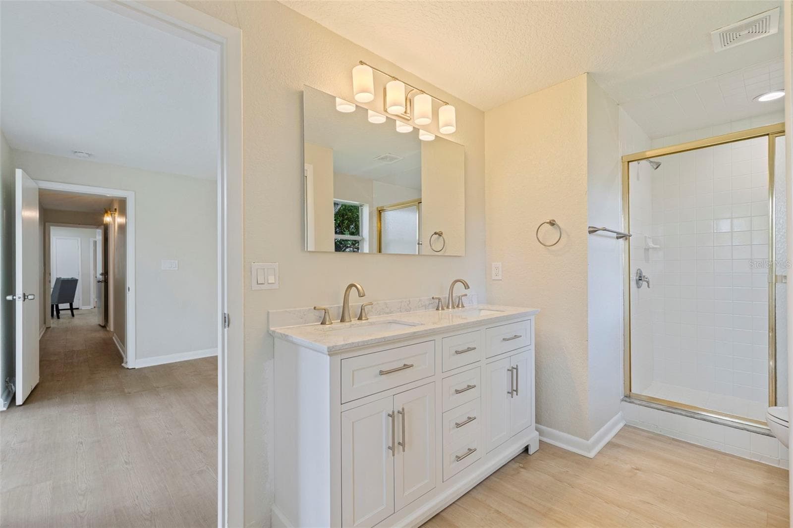 Single Family Residence at 110 N NIMBUS AVE, CLEARWATER, photo 24 of 35