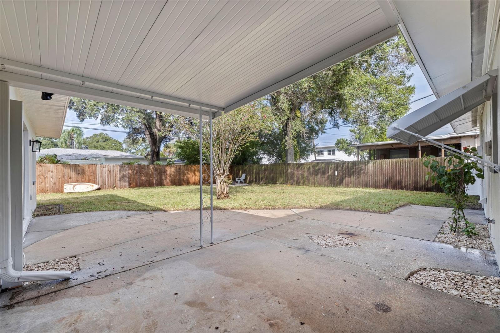 Single Family Residence at 110 N NIMBUS AVE, CLEARWATER, photo 29 of 35
