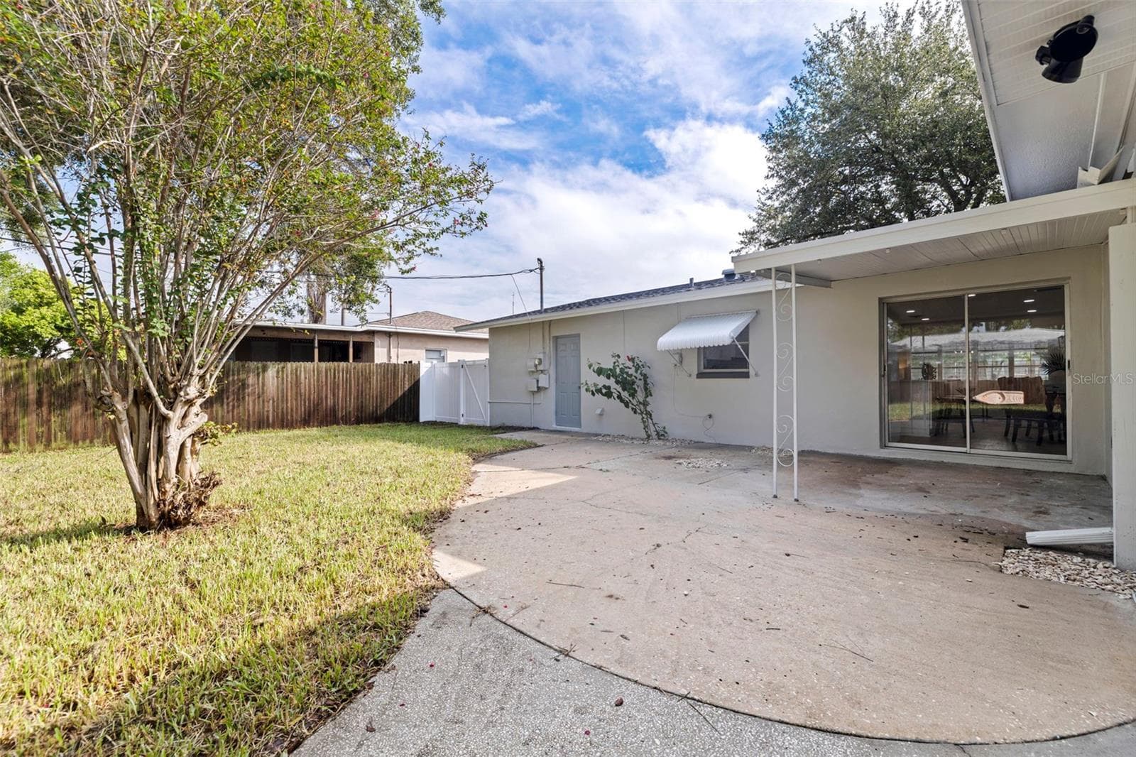 Single Family Residence at 110 N NIMBUS AVE, CLEARWATER, photo 30 of 35