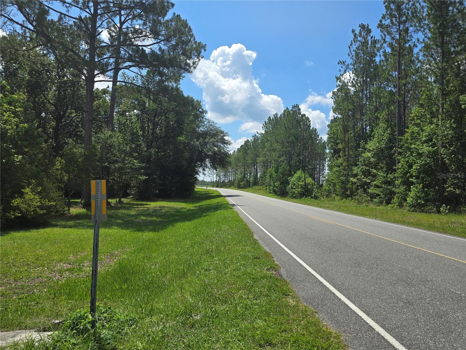 Manufactured Home at 11693 NW COUNTY ROAD 229, LAKE BUTLER, photo 10 of 29