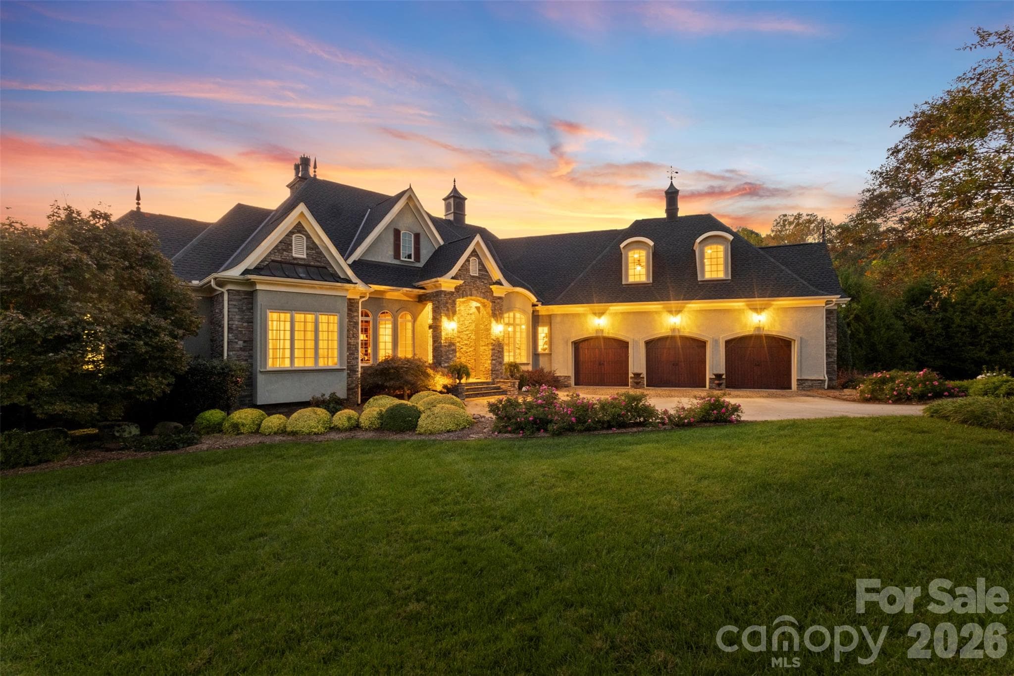 Incredible sophistication within this estate - 973 Pinnacle Drive, Iron Station
