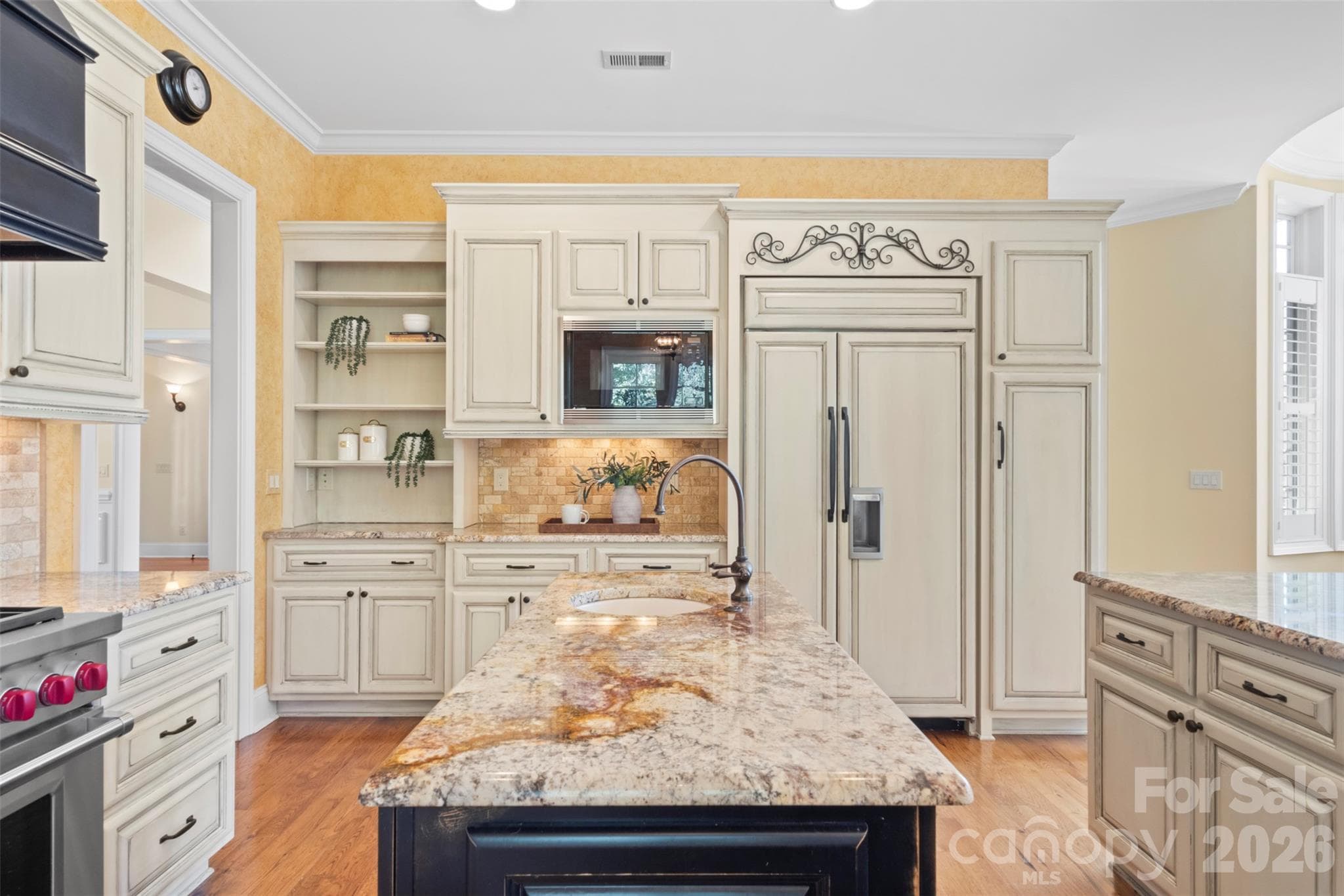Custom cabinetry, Wolf range, Sub-Zero, and Bosch appliances - 973 Pinnacle Drive, Iron Station