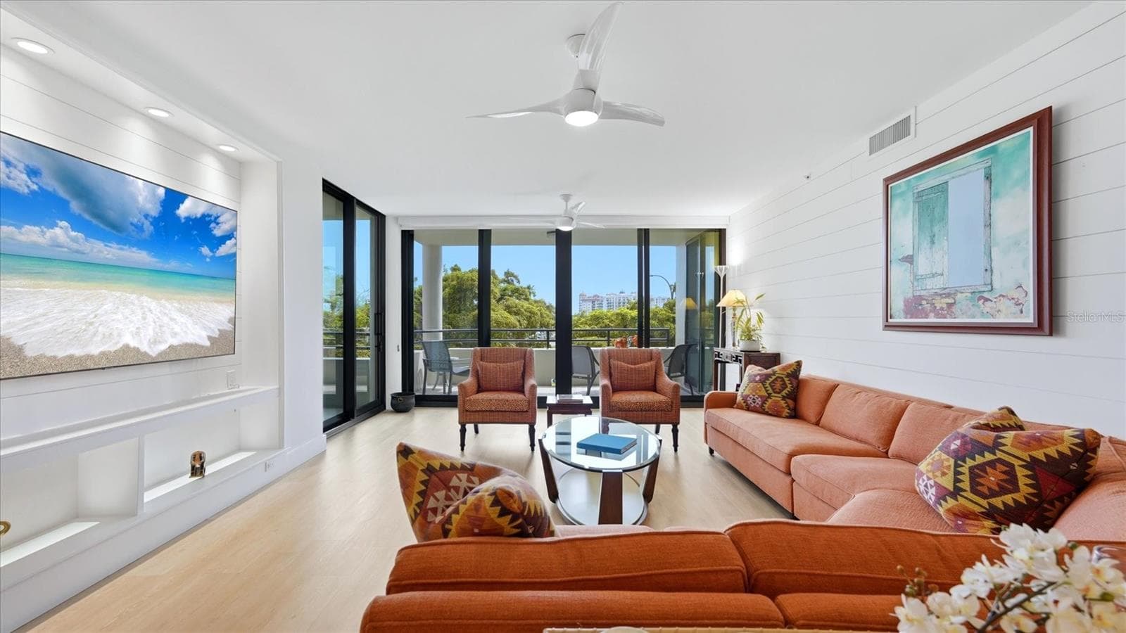 Condominium at 1255 N GULFSTREAM AVE #204, SARASOTA, photo 2 of 31