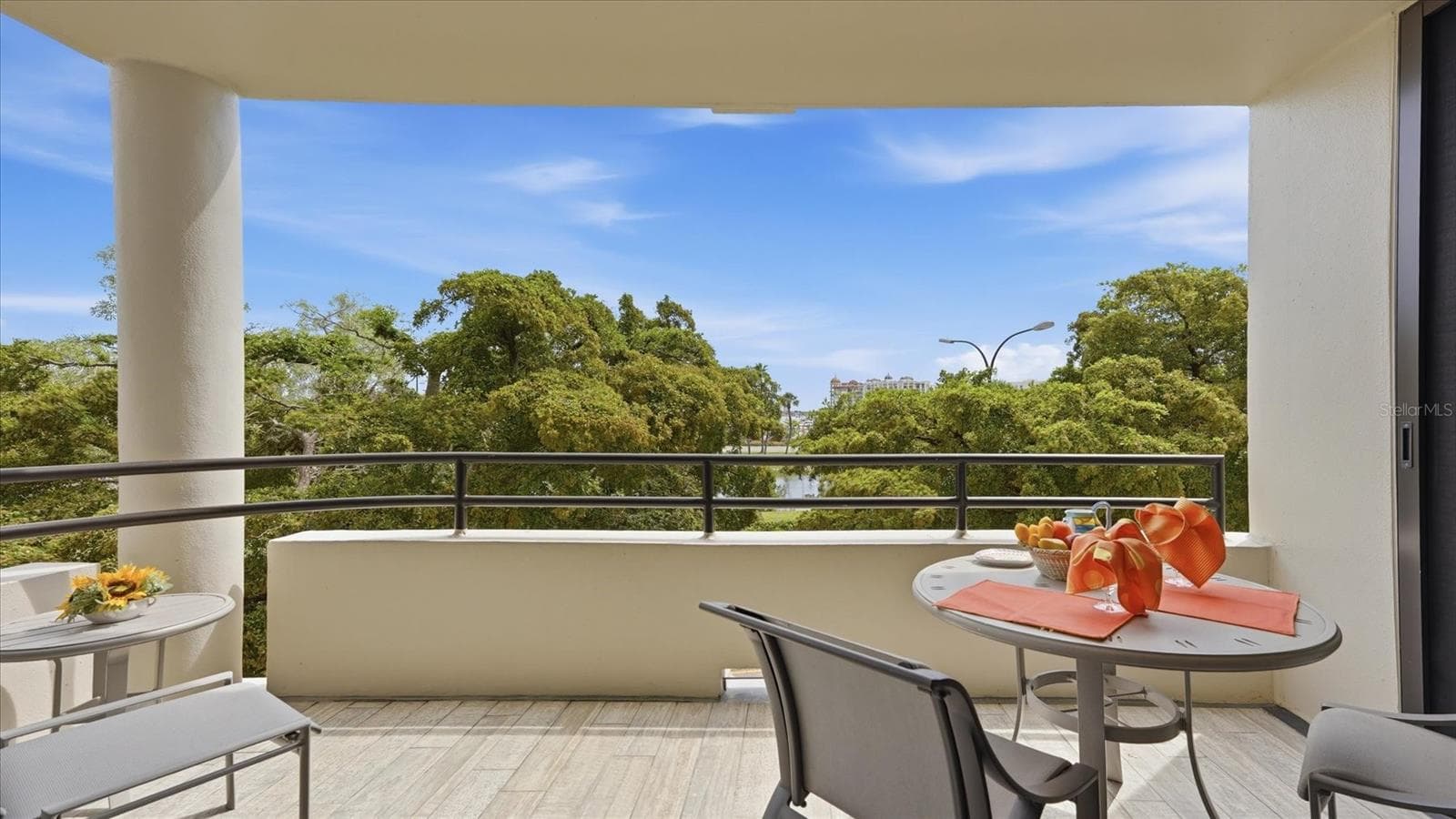 Condominium at 1255 N GULFSTREAM AVE #204, SARASOTA, photo 3 of 31