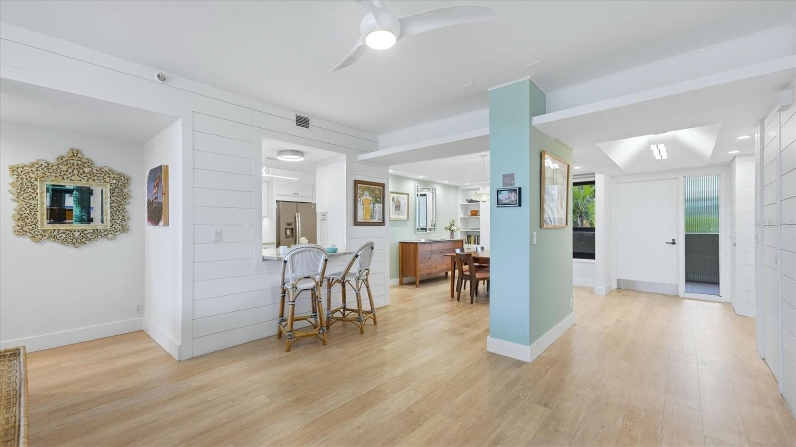 Condominium at 1255 N GULFSTREAM AVE #204, SARASOTA, photo 6 of 31