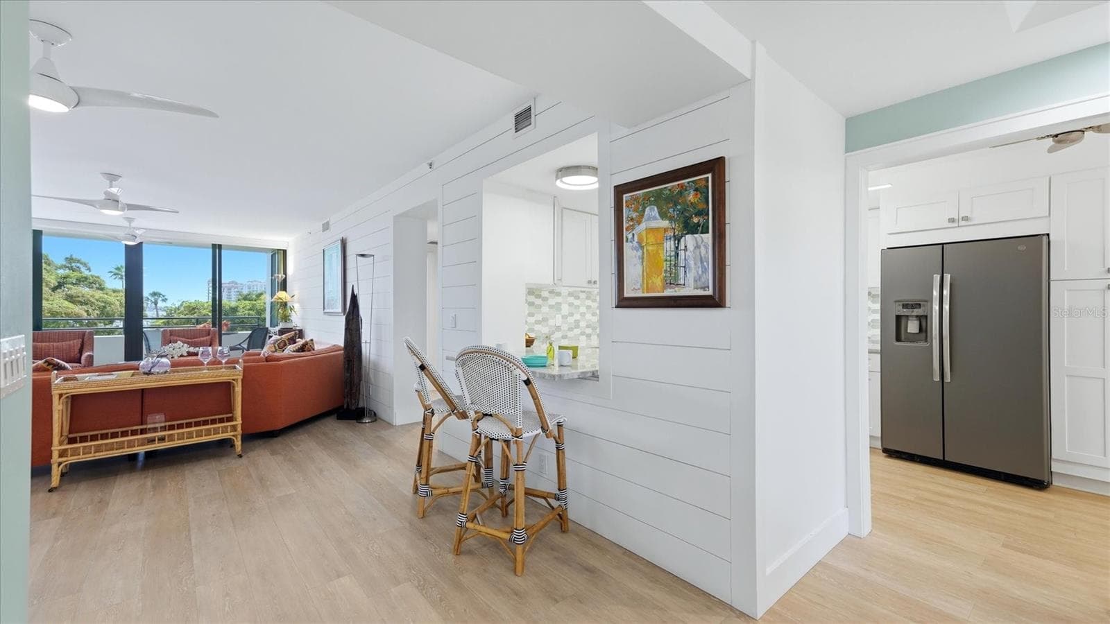 Condominium at 1255 N GULFSTREAM AVE #204, SARASOTA, photo 8 of 31