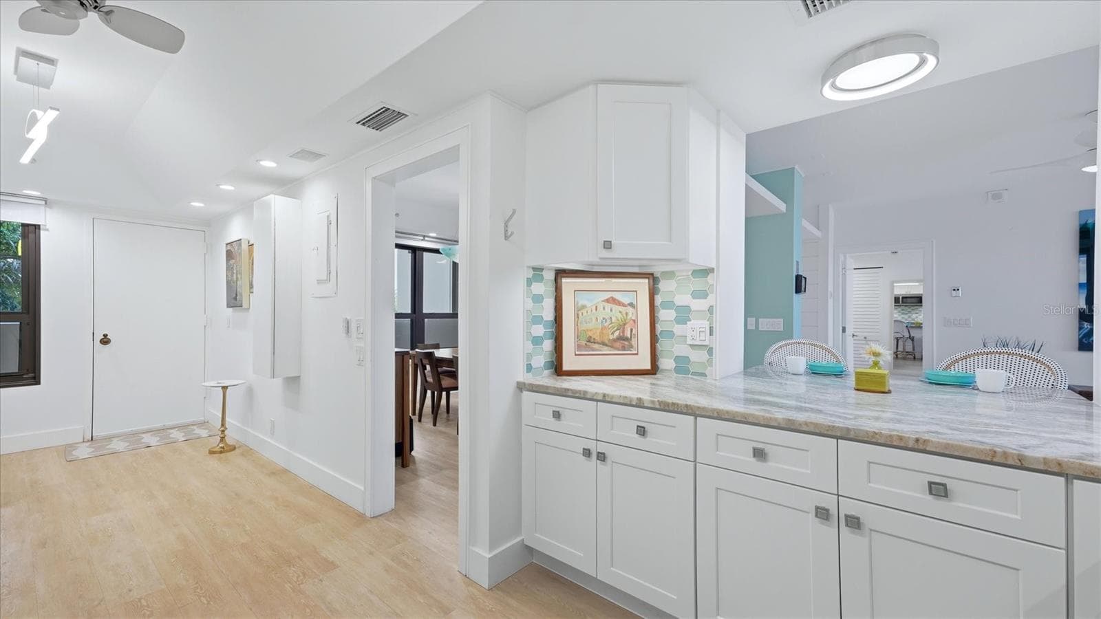 Condominium at 1255 N GULFSTREAM AVE #204, SARASOTA, photo 11 of 31