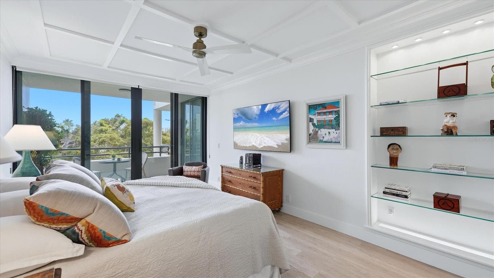 Condominium at 1255 N GULFSTREAM AVE #204, SARASOTA, photo 16 of 31
