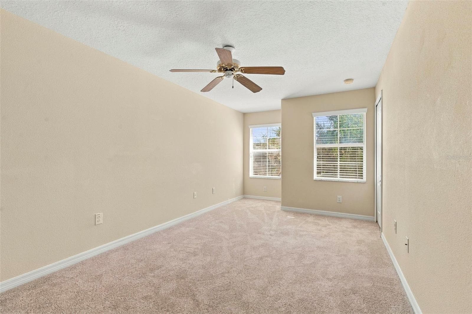 Townhouse at 9726 TRUMPET VINE LOOP, TRINITY, photo 8 of 48