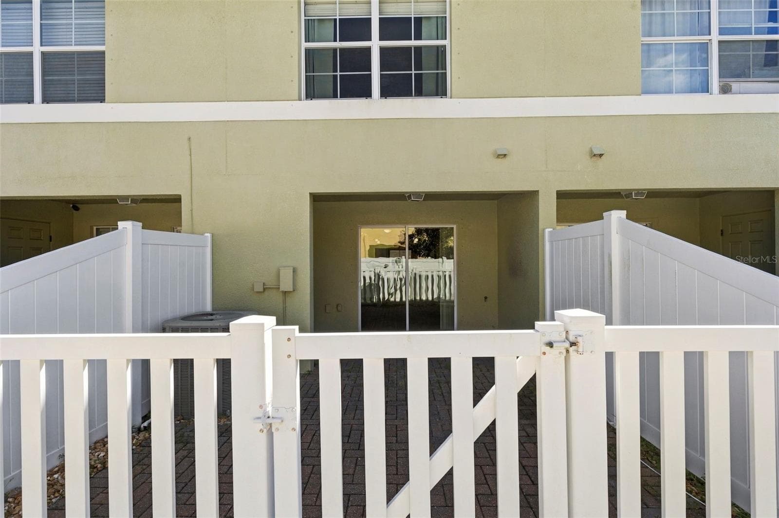 Townhouse at 9726 TRUMPET VINE LOOP, TRINITY, photo 39 of 48
