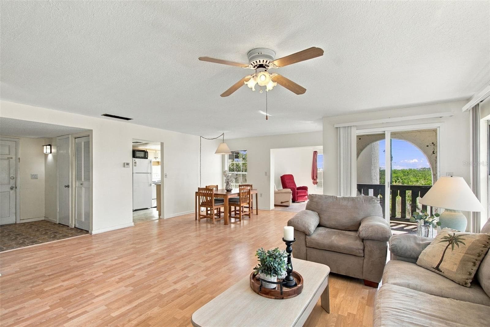 Condominium at 210 N BAYSHORE BLVD #207, CLEARWATER, photo 6 of 99