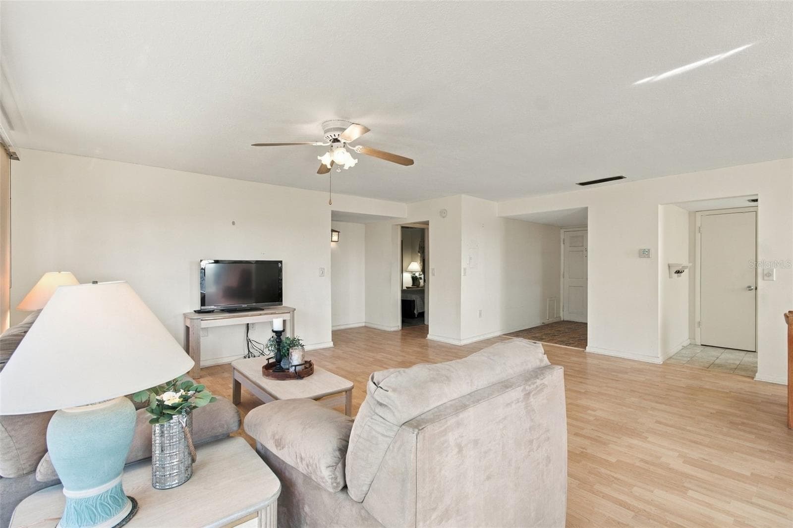 Condominium at 210 N BAYSHORE BLVD #207, CLEARWATER, photo 19 of 99