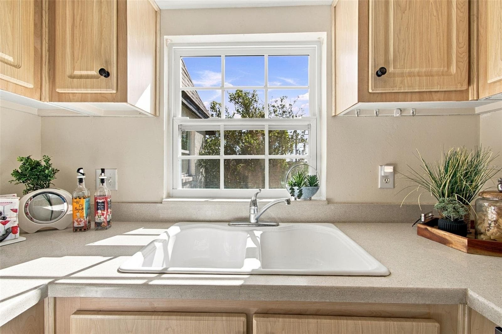 Condominium at 210 N BAYSHORE BLVD #207, CLEARWATER, photo 26 of 99