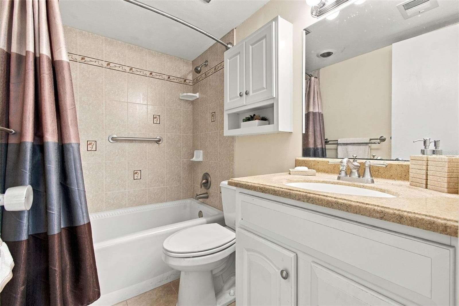 Condominium at 210 N BAYSHORE BLVD #207, CLEARWATER, photo 34 of 99