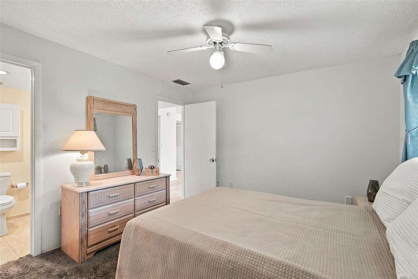 Condominium at 210 N BAYSHORE BLVD #207, CLEARWATER, photo 37 of 99
