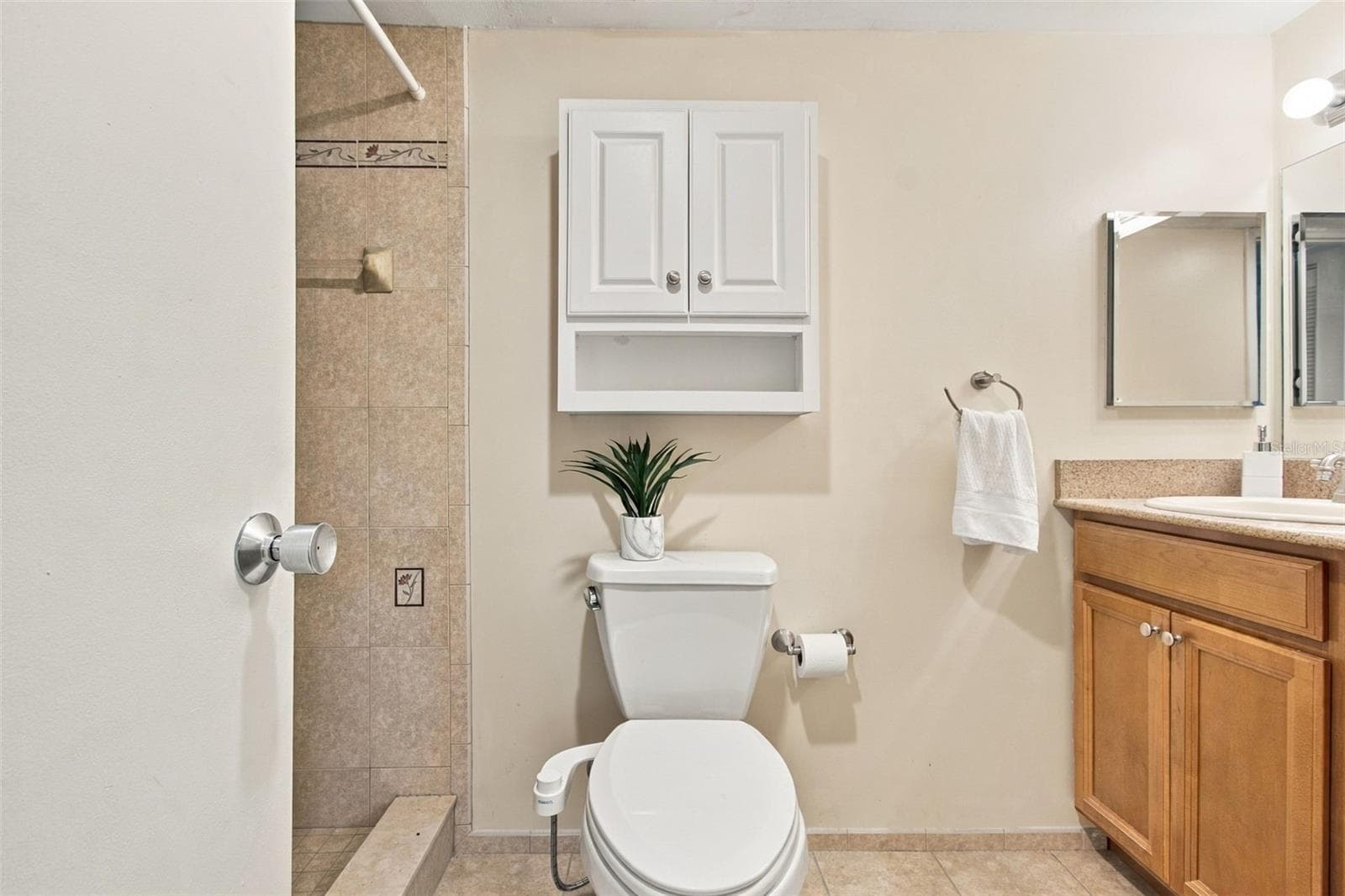 Condominium at 210 N BAYSHORE BLVD #207, CLEARWATER, photo 38 of 99
