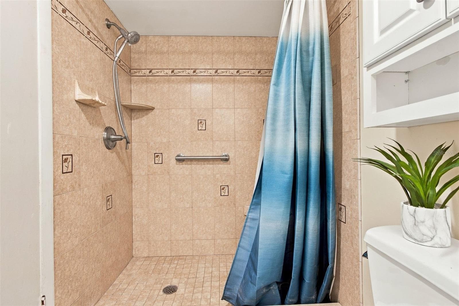 Condominium at 210 N BAYSHORE BLVD #207, CLEARWATER, photo 39 of 99