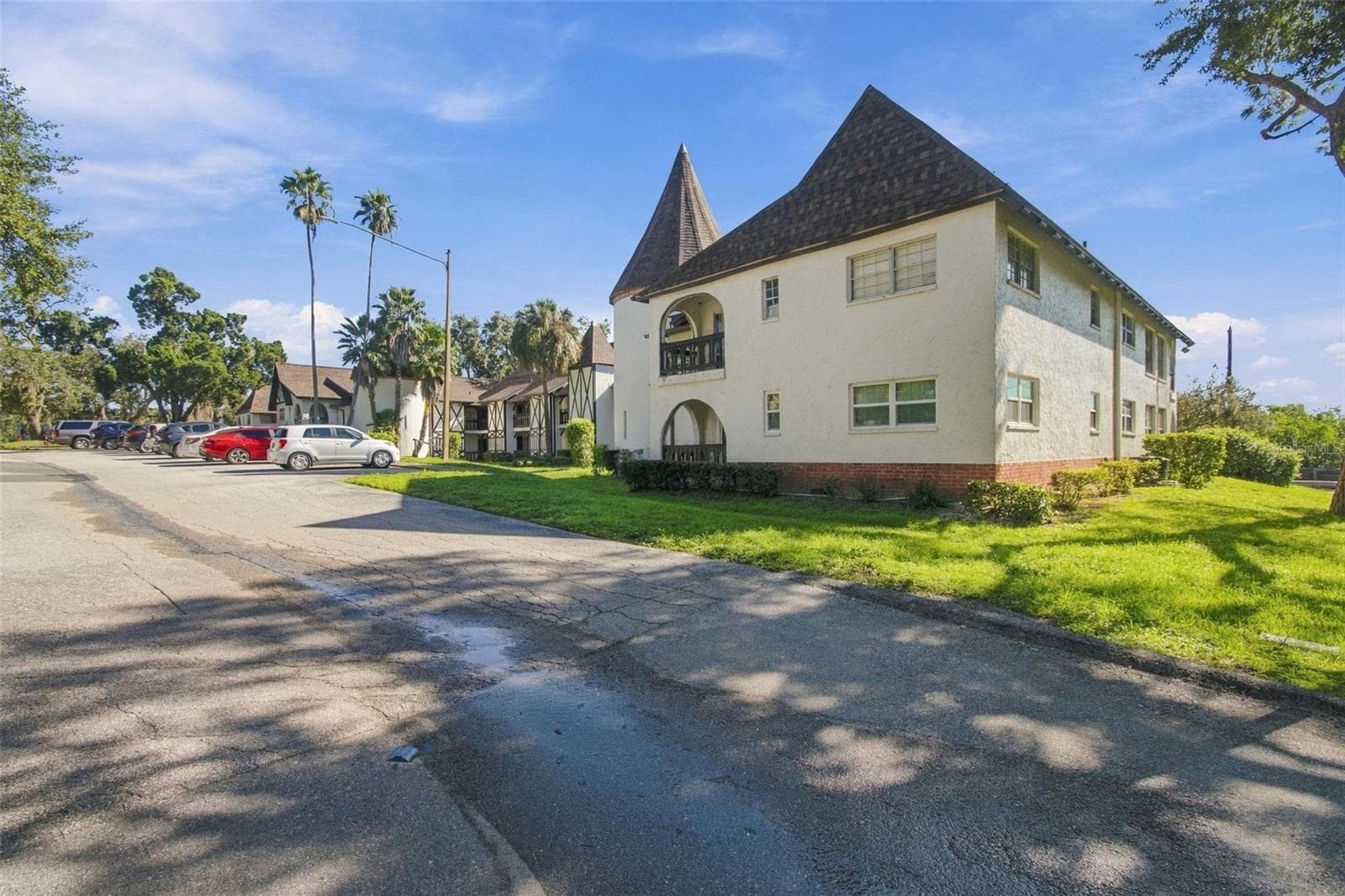 Condominium at 210 N BAYSHORE BLVD #207, CLEARWATER, photo 47 of 99