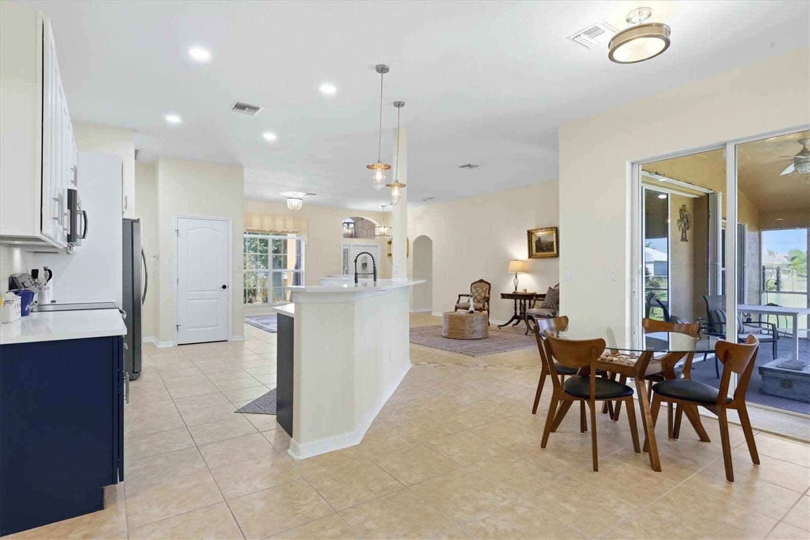 Single Family Residence at 8069 BURWELL CIR, PORT CHARLOTTE, photo 11 of 46