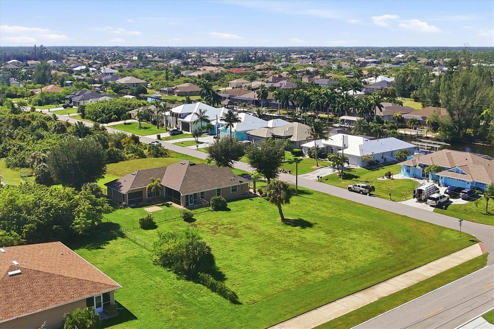 Single Family Residence at 8069 BURWELL CIR, PORT CHARLOTTE, photo 35 of 46