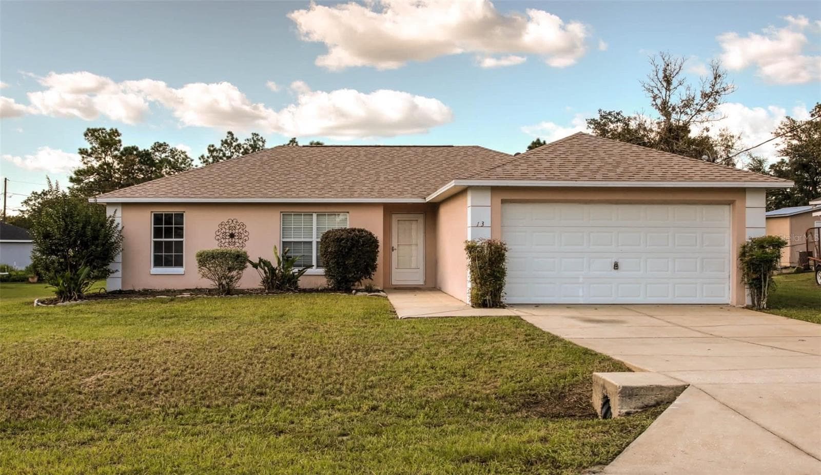 Single Family Residence at 13 HEMLOCK CT, OCALA, photo 2 of 10