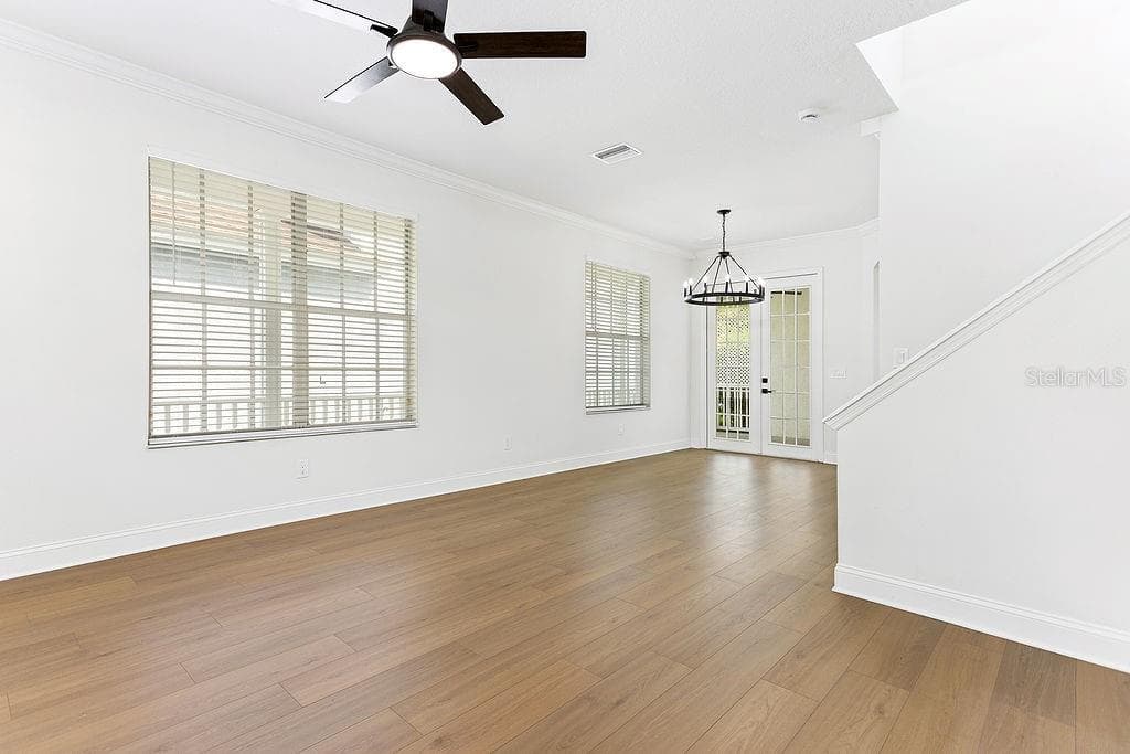 Single Family Residence at 8907 ASHFORD GABLES, TAMPA, photo 3 of 34