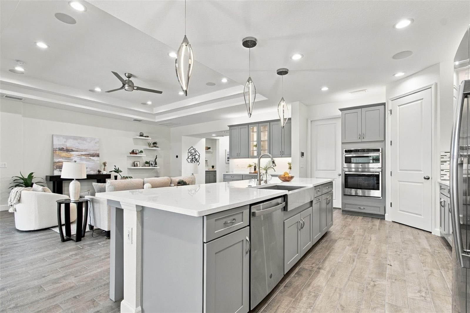 Single Family Residence at 7006 TALAMORE DR, WESLEY CHAPEL, photo 19 of 99