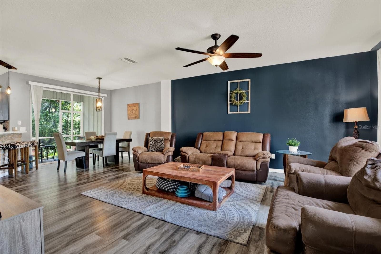 Townhouse at 11041 BLACK SWAN CT, SEFFNER, photo 3 of 22