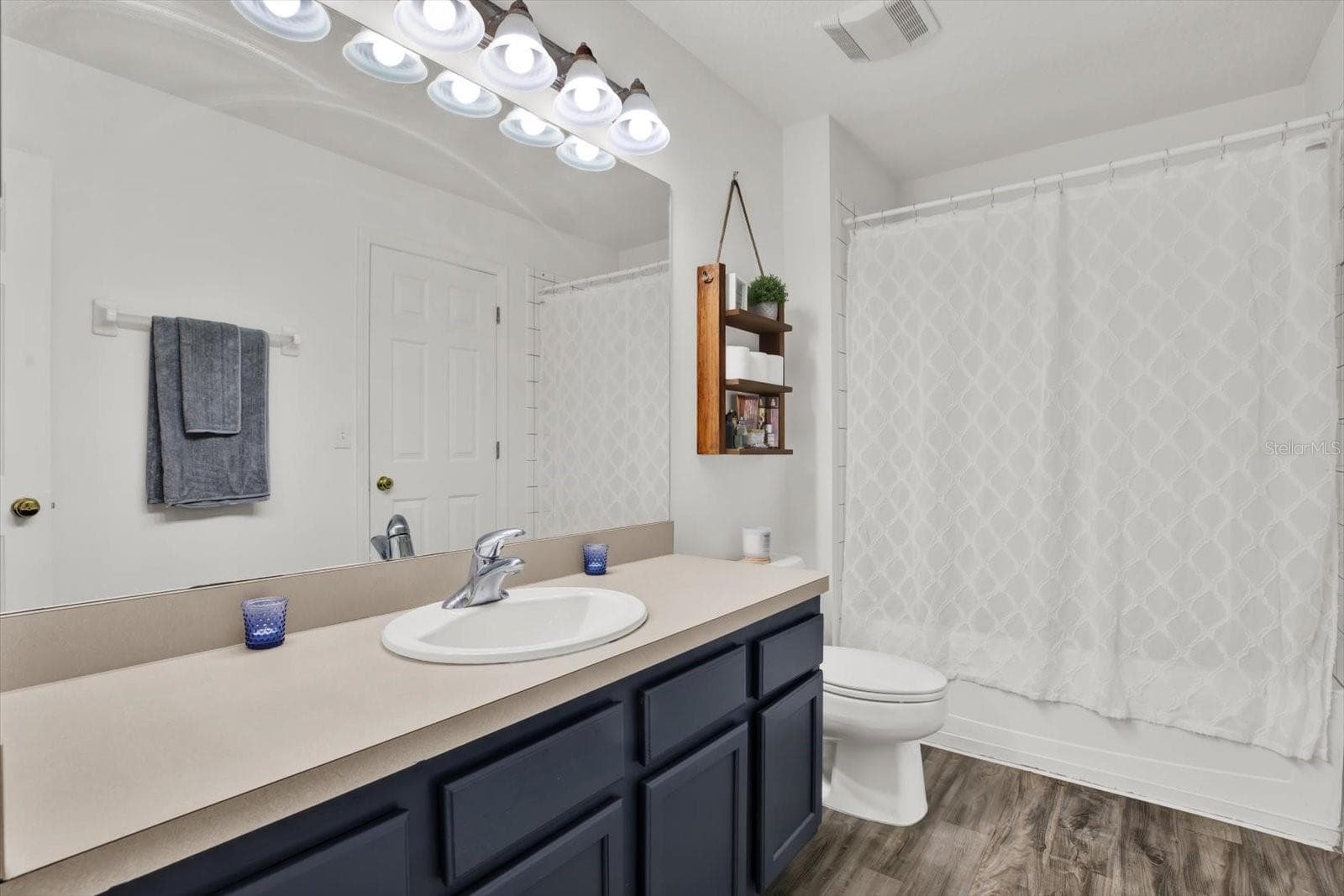 Townhouse at 11041 BLACK SWAN CT, SEFFNER, photo 13 of 22