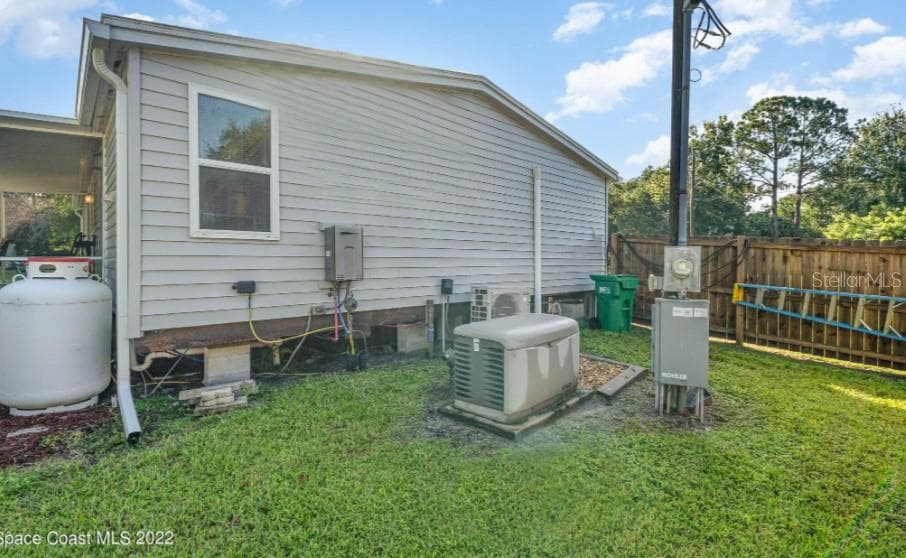 Manufactured Home at 4230 APRIL LN, MIMS, photo 4 of 13