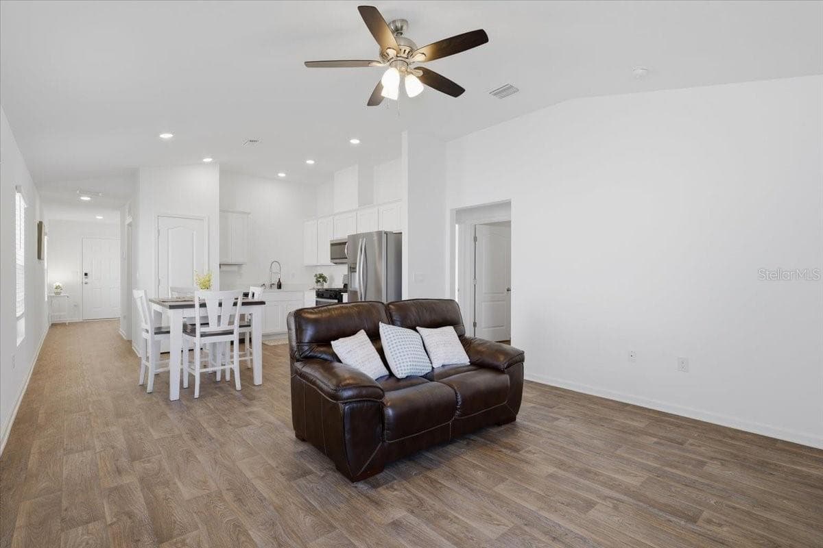 Single Family Residence at 80 BOGEY PL, BUNNELL, photo 14 of 67