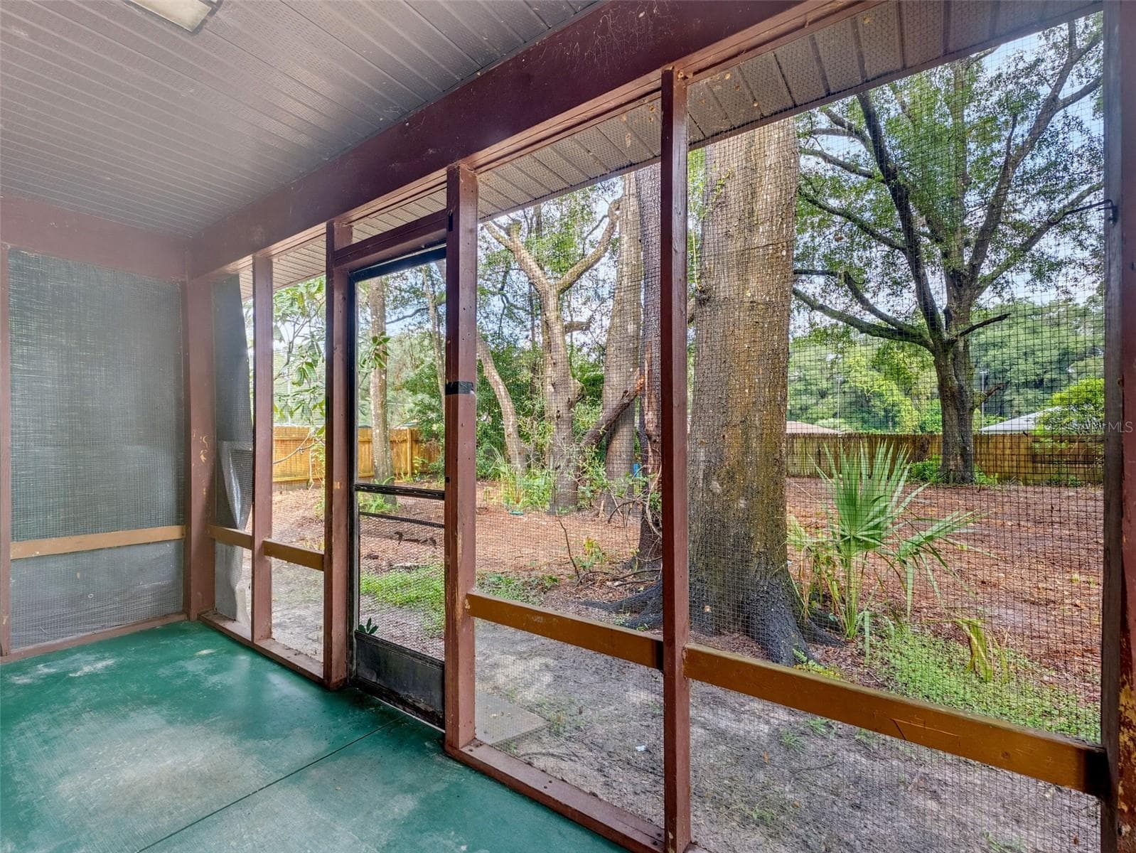 Single Family Residence at 19355 SAINT GEORGE DR, DUNNELLON, photo 8 of 39