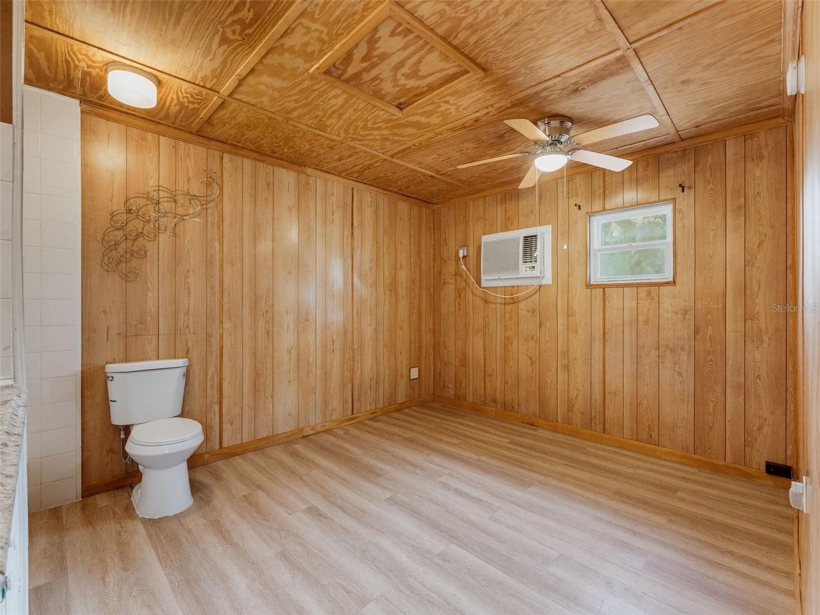 Single Family Residence at 19355 SAINT GEORGE DR, DUNNELLON, photo 20 of 39