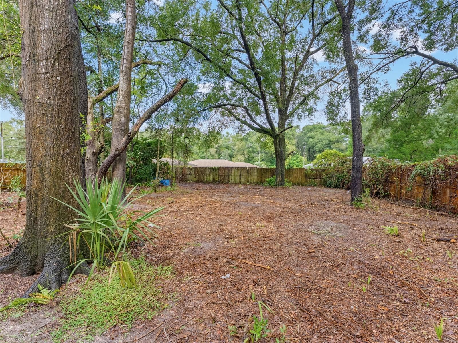 Single Family Residence at 19355 SAINT GEORGE DR, DUNNELLON, photo 32 of 39