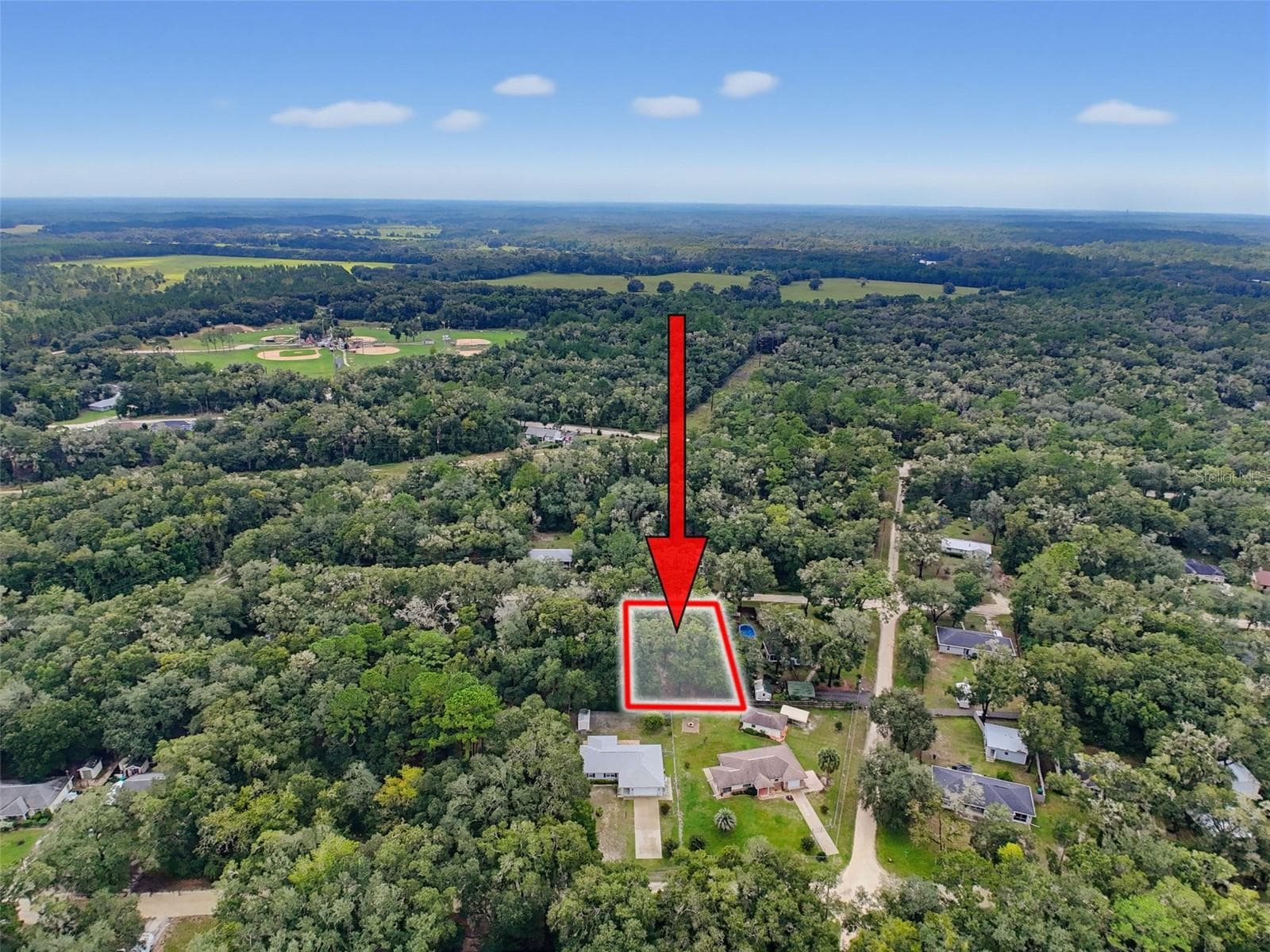 Single Family Residence at 19355 SAINT GEORGE DR, DUNNELLON, photo 36 of 39