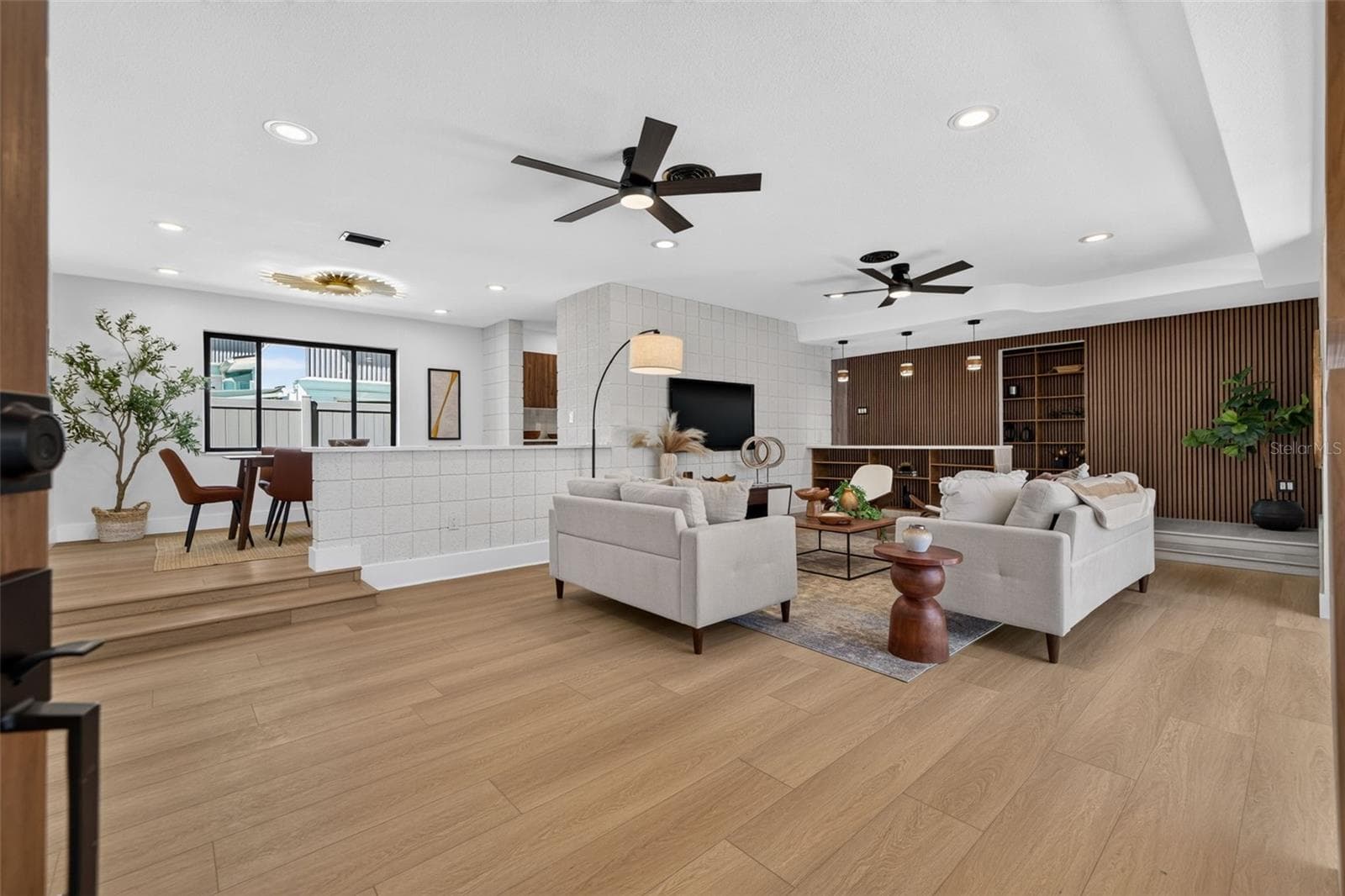 Single Family Residence at 2015 DOLPHIN BLVD S, ST PETERSBURG, photo 14 of 62